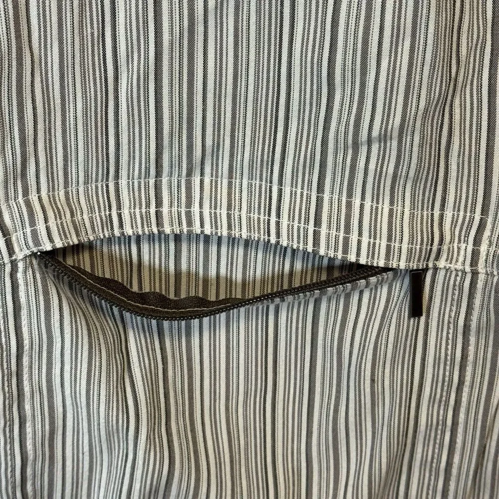 The North Face‎ Men's XL Gray Striped Short Sleeve Hiking Outdoor Button Shirt